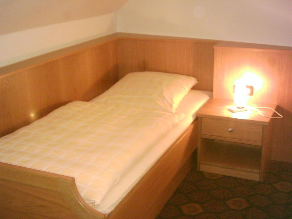 Hotel Rheinstein Rüdesheim am Rhein Szoba fotó