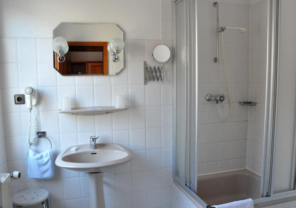 Hotel Rheinstein Rüdesheim am Rhein Szoba fotó